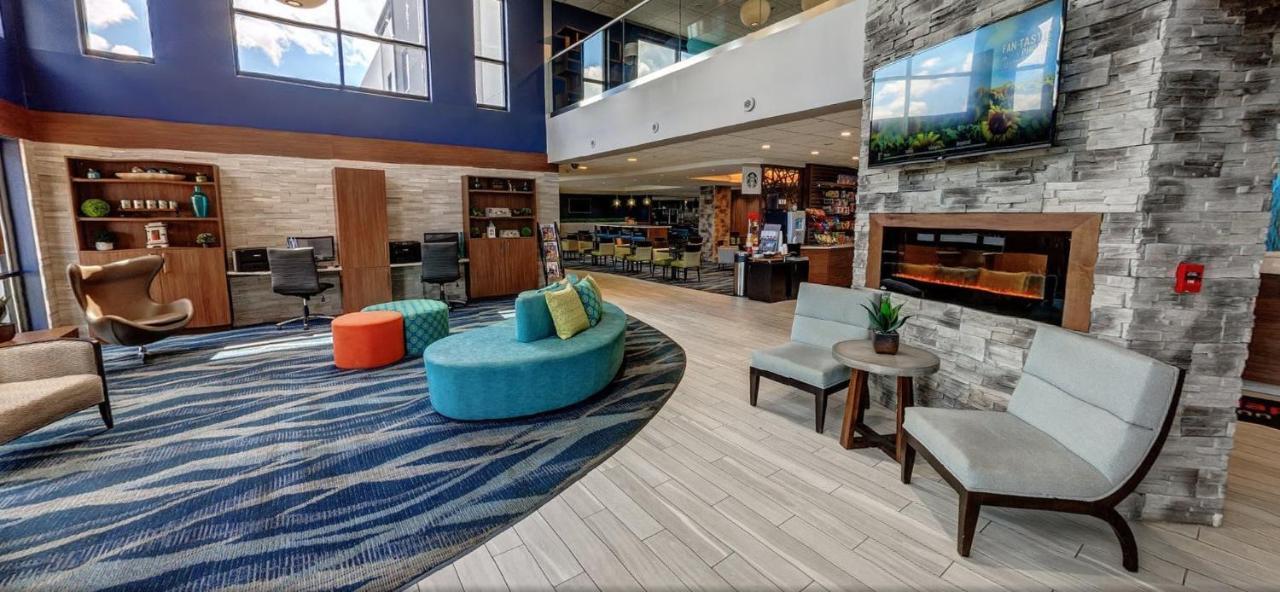 Holiday Inn & Suites Syracuse Airport - Liverpool By Ihg Exteriér fotografie